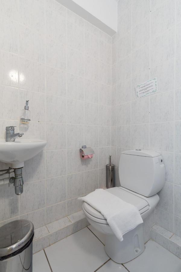 Bright Two Bedroomed On The In With Huge Terrace With Fabulous Sea Views - 2001 Cannes