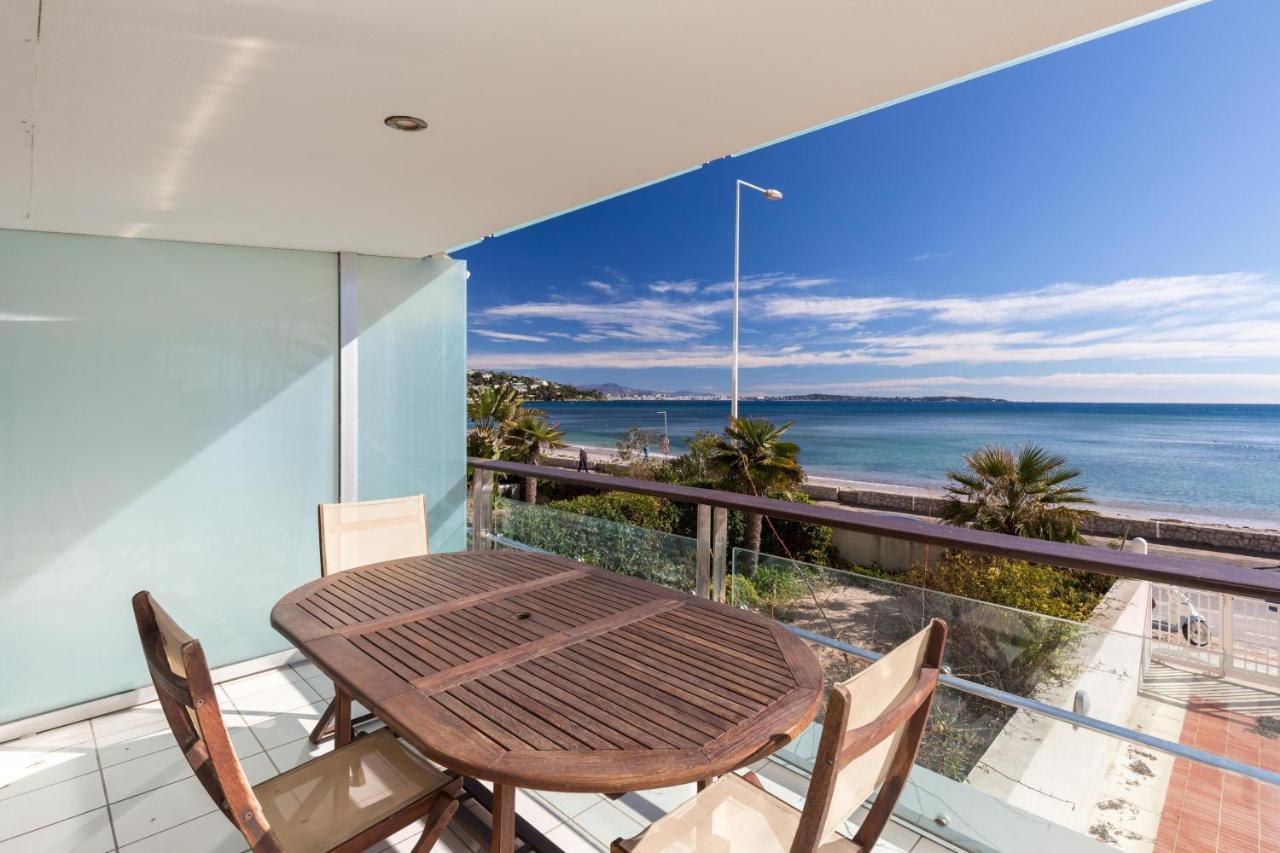 Bright Two Bedroomed On The In With Huge Terrace With Fabulous Sea Views - 2001 * Cannes